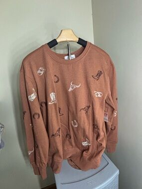 NWT Rust Brown Western Graphic Sweatshirt